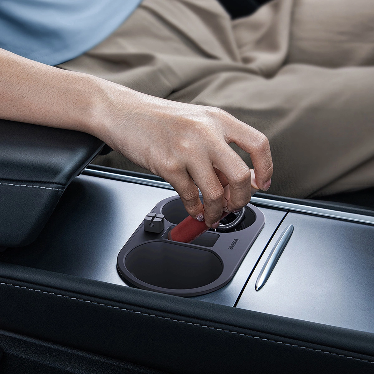 Koppholder innlegg Tesla Model 3 2020 - 2023 / Tesla Model Y 2020 -> │ Grå Baseus T-Space Series Cup Holder for Tesla Twilight Grey – bilde 12